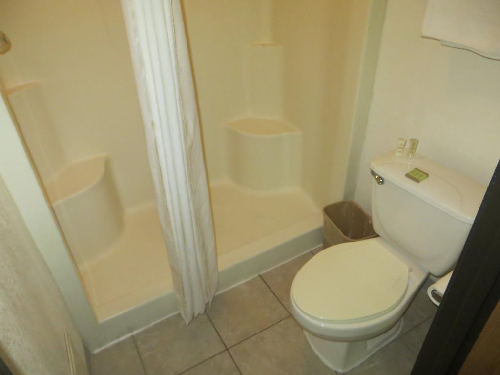 Super 8 By Wyndham Chicago O'hare Airport Hotel 2*