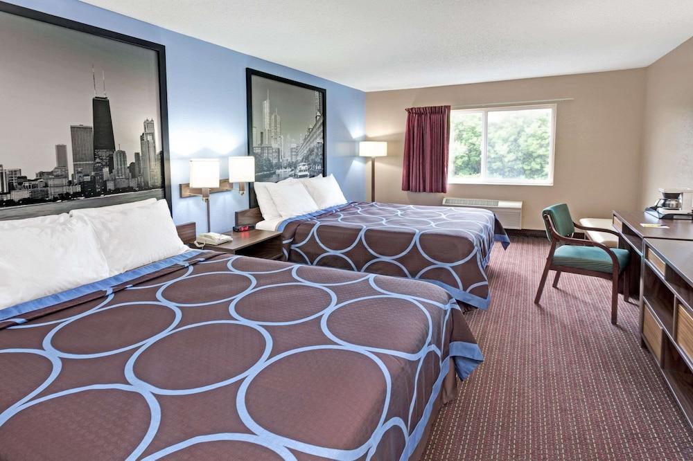Super 8 By Wyndham Chicago O'hare Airport Hotel